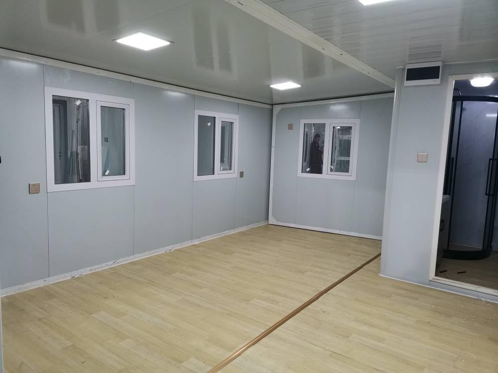 Portable Prefabricated Tiny Home 19×20 ft, Mobile Expandable Plastic Prefab House for Hotel, Booth, Office, Guard House, Shop, Villa, Warehouse, Workshop