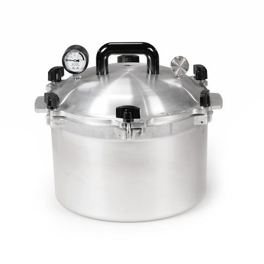 All American 1930: 15.5qt Pressure Cooker/Canner (The 915) - Exclusive Metal-to-Metal Sealing System - Easy to Open & Close - Suitable for Gas, Electric, or Flat Top Stoves - Made in the USA