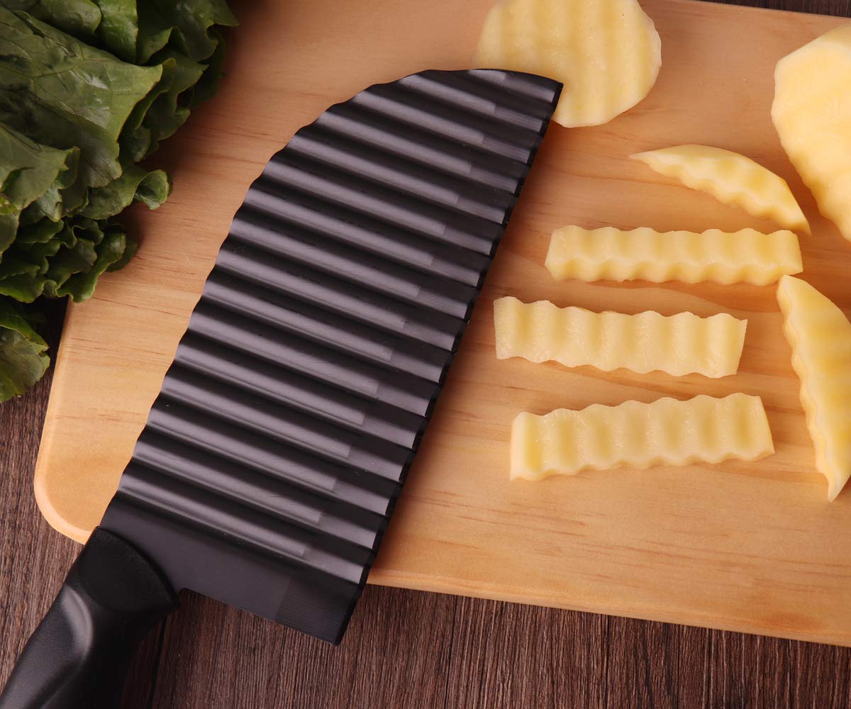 LaLiHa Crinkle Cutter Garnishing Knife for dough, French Fry Potato Cutter Stainless Steel Zig Zag Gadget Waves Chopper Knife for veggies Chip Blade (Corrugated blade,Large size)