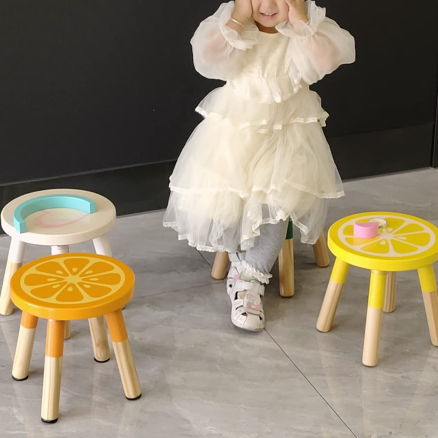 RUYU 9 Inch Kids Solid Hard Wood Fruit Stool for Sitting, Crafted Hand-Painted Wood with Assembled Four-Legged Stool, Bedroom, Playroom, Lemon Furniture Stool for Children,Toddler Boys, Girls(Kiwi)