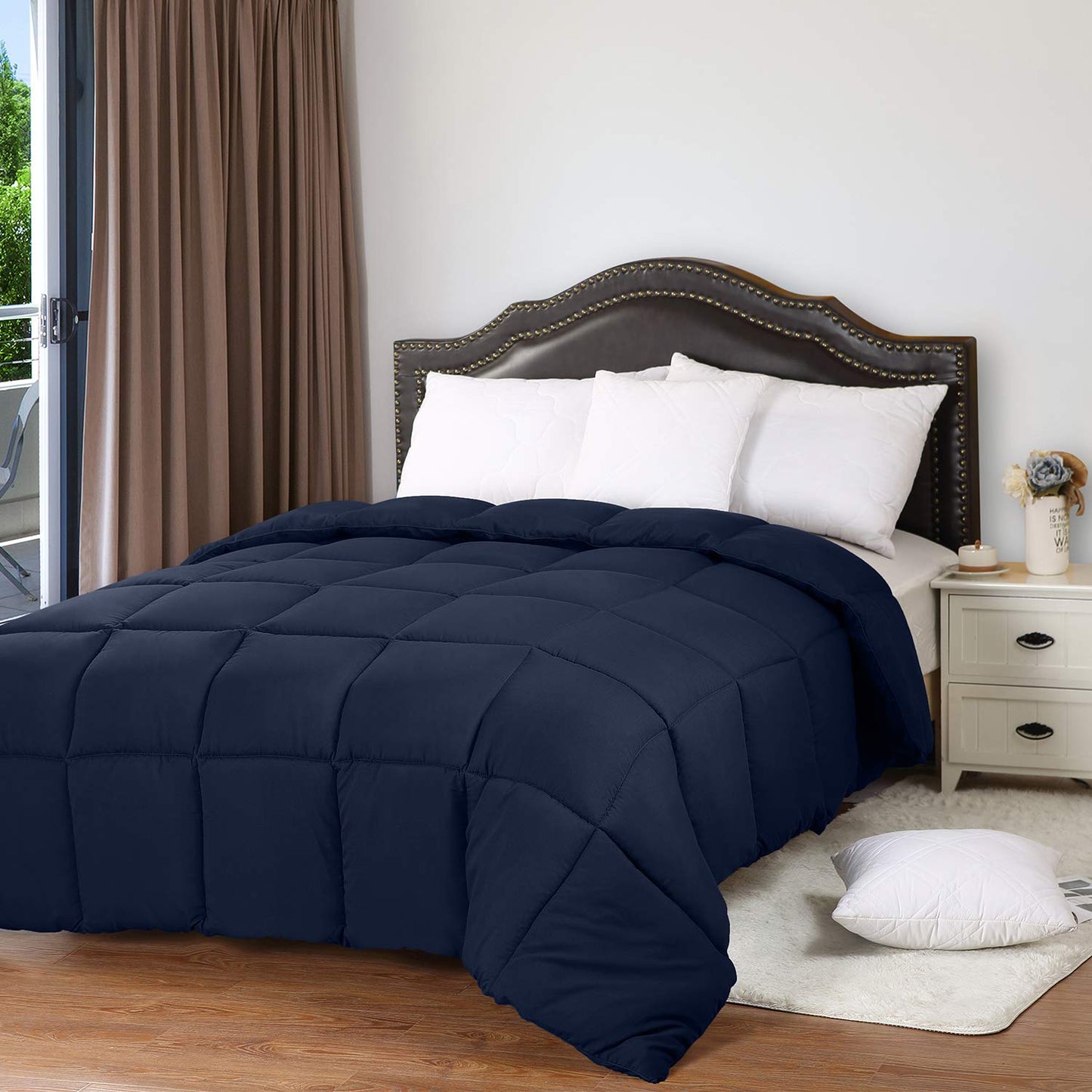 Utopia Bedding Comforters King Size, All Season Duvet Insert, Down Alternative Box Stitched Bed Comforter with Corner Tabs, Machine Washable (Navy)