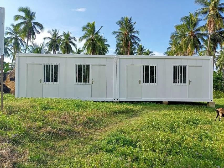 20 ft prefab Home Kit for Living Room, with 2 Bedroom, Kitchen and Bath with Outdoor Deck