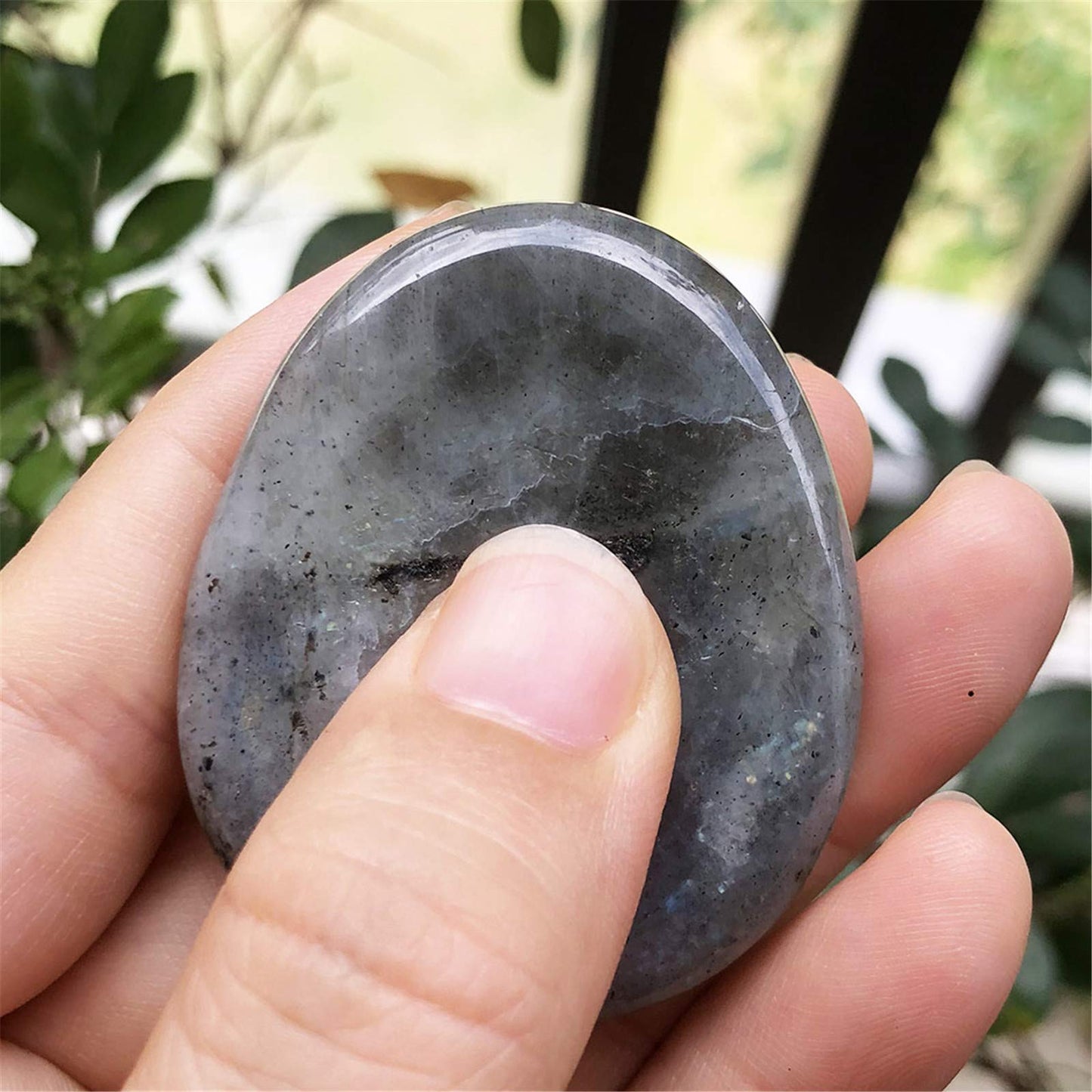 Fekuar Natural Moonstone Crystal Thumb Worry Stone, Hand Carved Healing Crystal Teardrop Pocket Stones for Anxiety Stress Relief Meditation