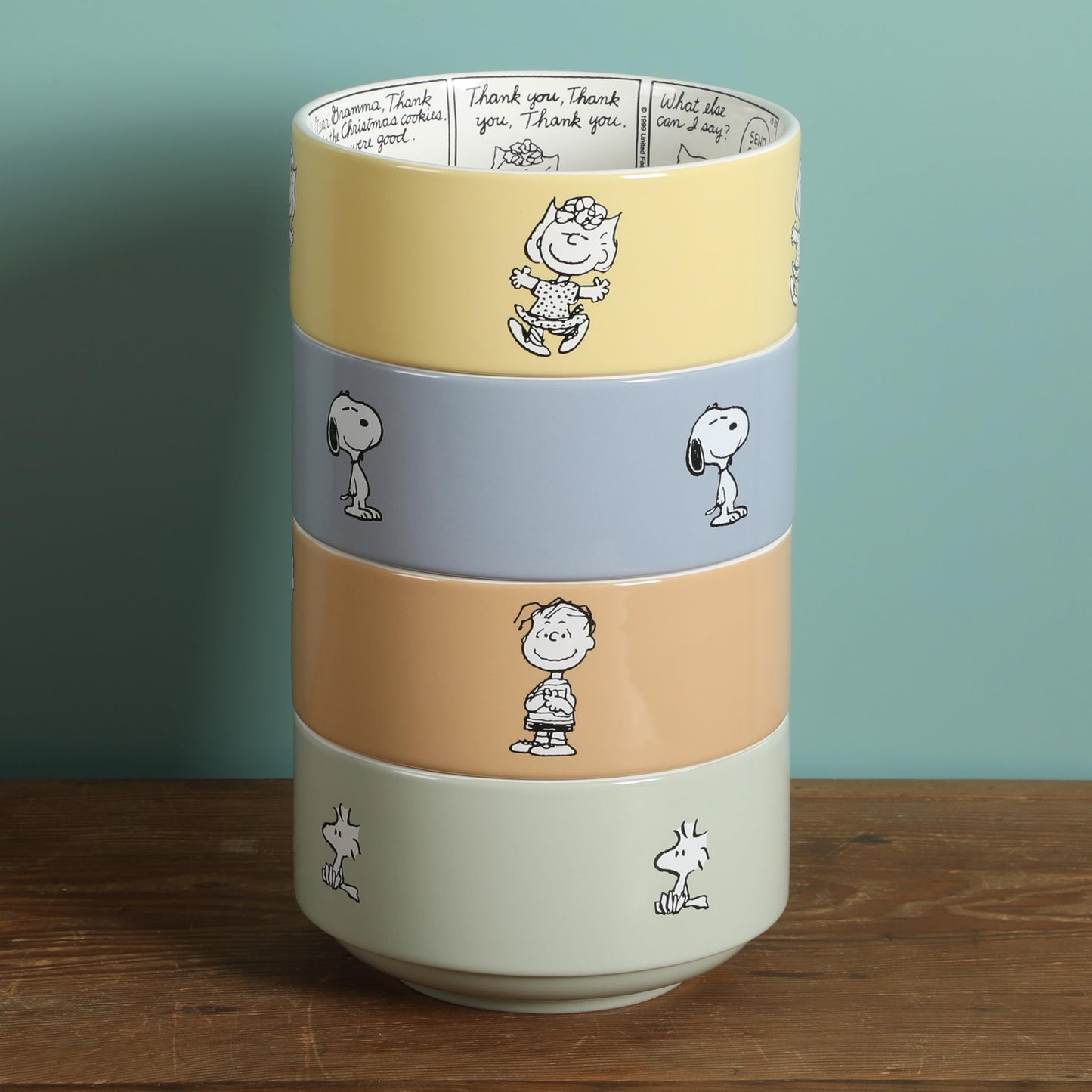 Peanuts Snoopy Bonbon Bites 4 Piece 5.5" Decorated Stoneware Ceramic Stackable Bowl Set