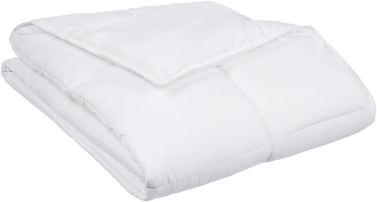 Amazon Basics White Down Alternative Comforter and Duvet Insert with Corner Tabs (Twin, Light)