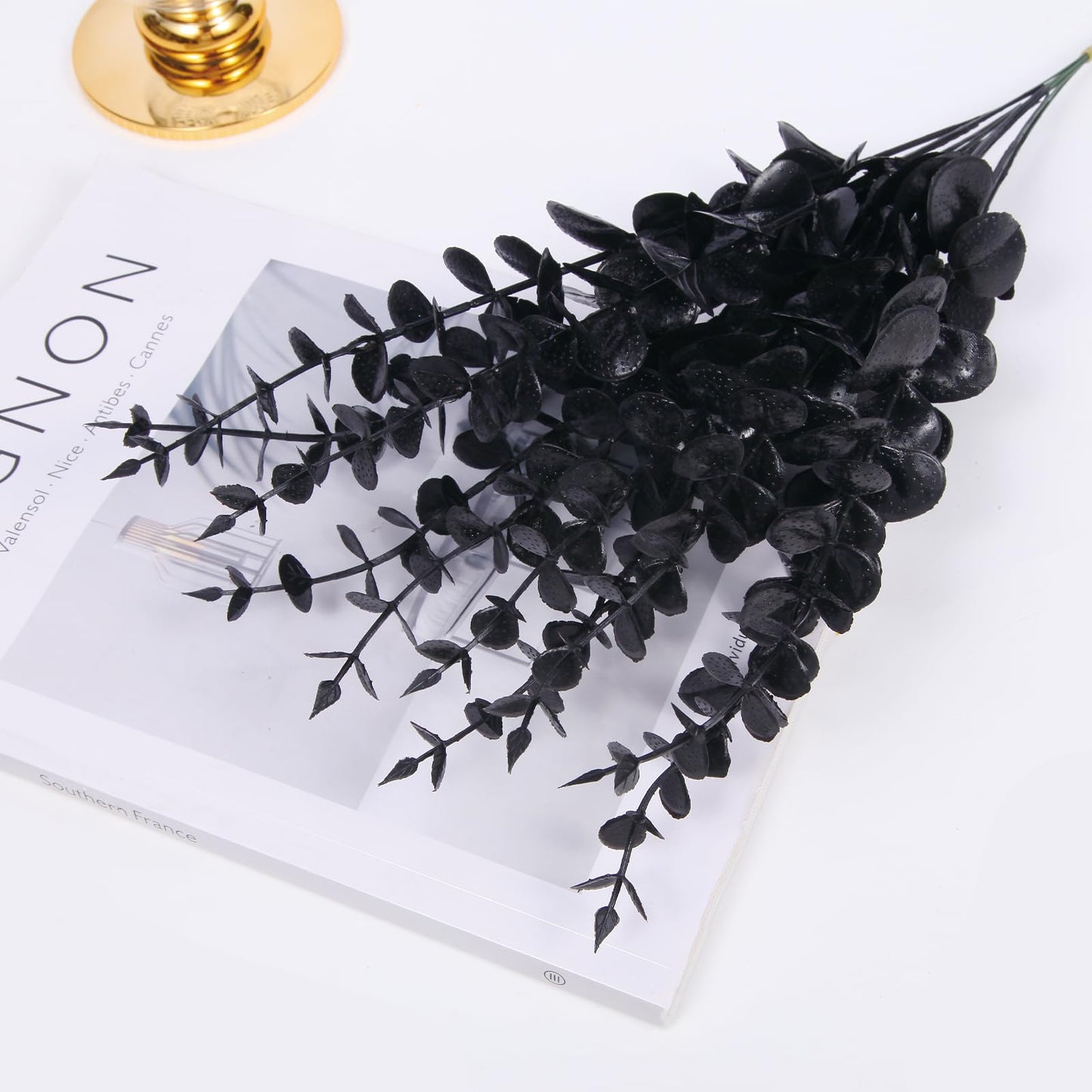 LYDTICK 30 PCS Black Artificial Eucalyptus Stems Faux Flowers Fake Eucalyptus Leaves for Home Halloween Table Farmhouse Décor, 1 Branch