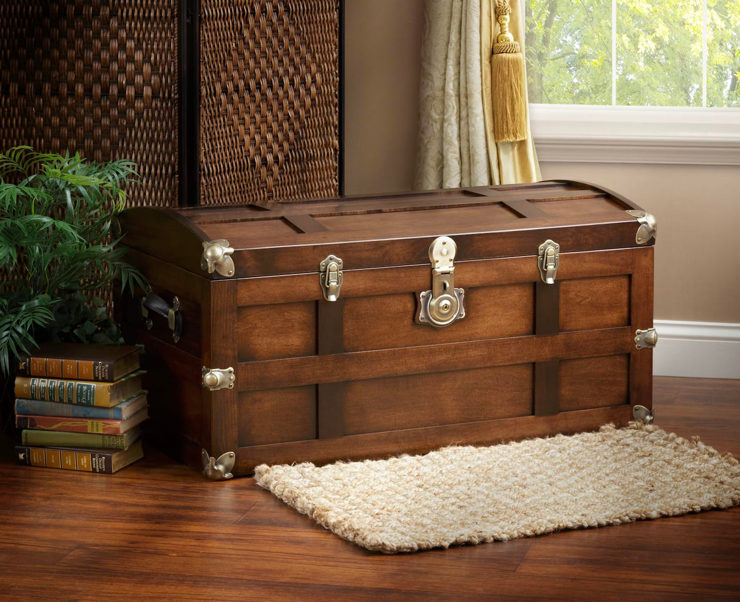 Tradition Craft Hope Chest for Blankets, Amish Hand-Crafted in USA Maple Wood Blanket Chest Storage, 36" Large Blanket Storage Chest Bedroom Trunk or Blanket Trunk w/Cedar Tray and Brass Lock