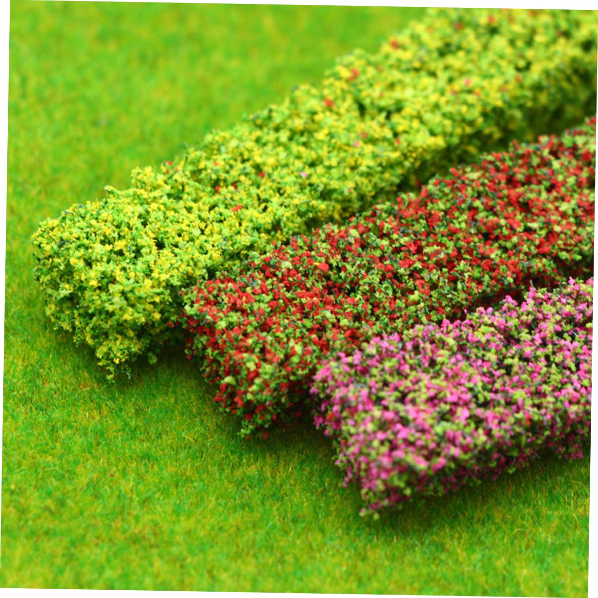 PHENOFICE 3pcs Mini Shrub Strip Green Plants Party Adorn Miniature Vegetation Group Simulation Shrub Cluster Miniature Artificial Shrub Simulation Landscape Decor DIY Sand Table Shrub Decor