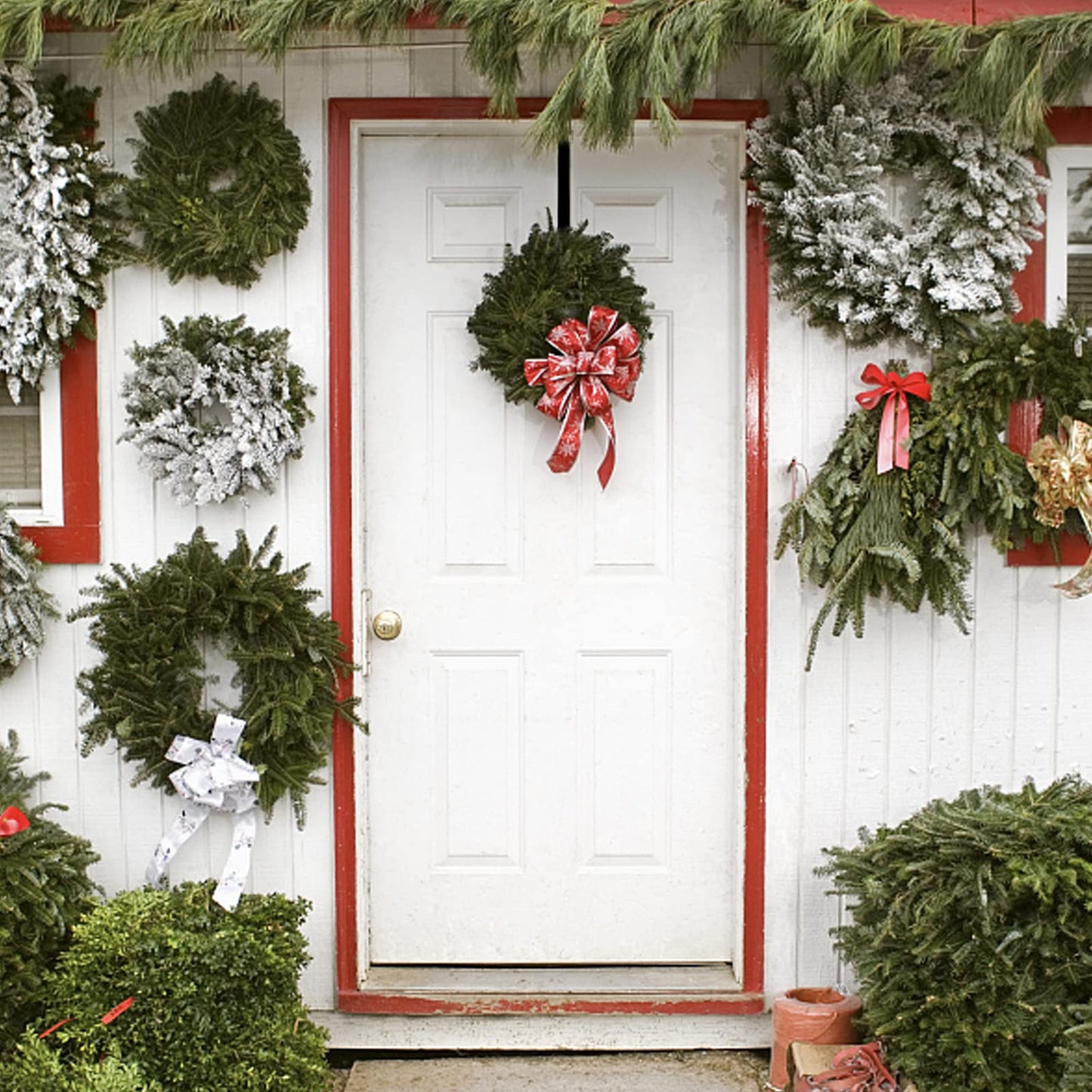 Wreath Hanger for Front Door, Adjustable Wreath Hanger from 15 to 25 Inches Wreath Hanger, 20 lbs Larger Door Upgrade Wreath Hanger Christmas Fall Wreaths Decorations Hook (Black)