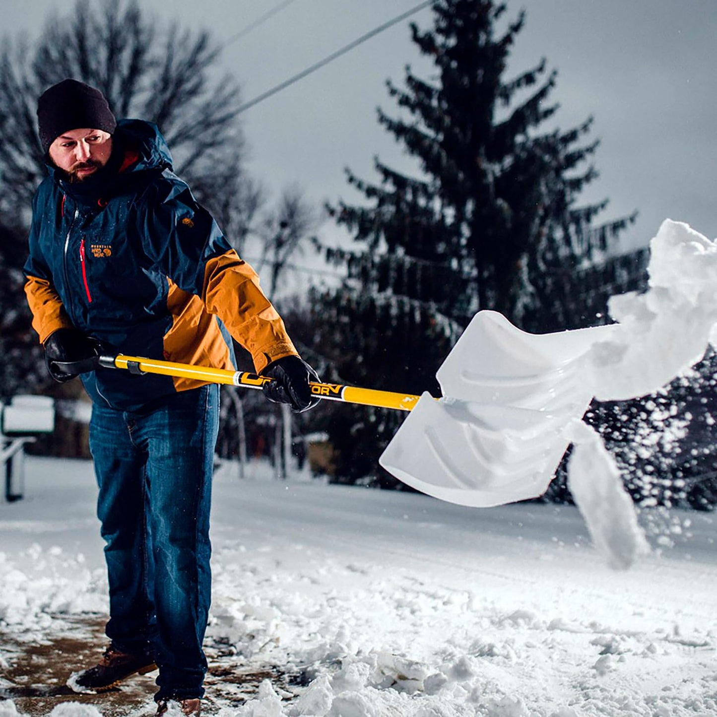 The Snow Dominator - Snow Pusher & Scoop Combo Tool