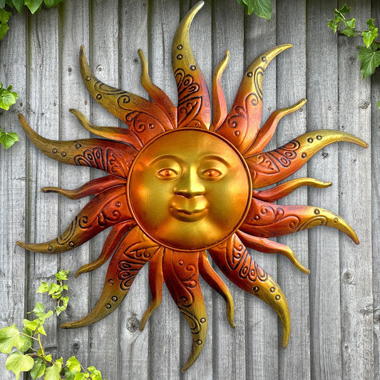 Metal Sun Wall Art Decor-17.3 inches Rustic Retro Metal Sun Hanging Decoration for Indoor Outdoor,Gift for Mom Dad Friends(Gold)