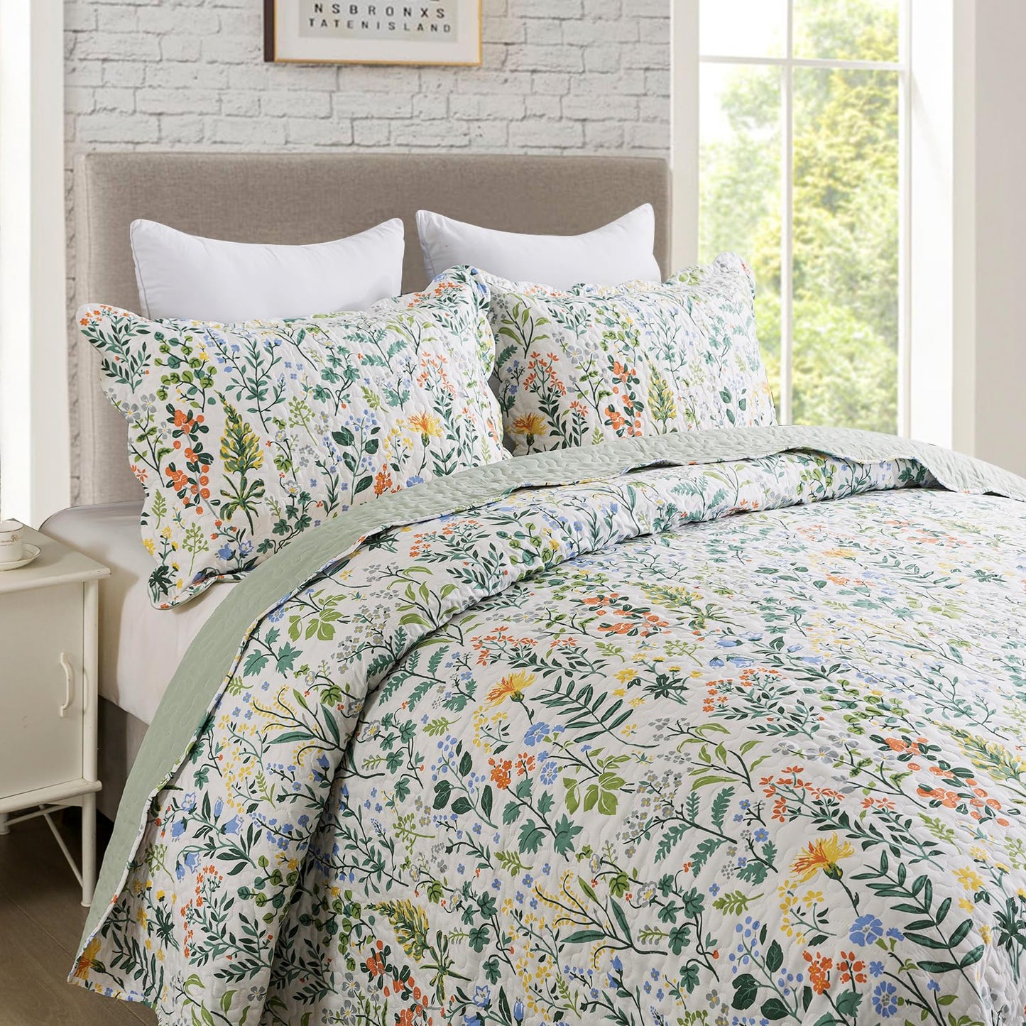 Travan 3-Piece Quilt Set Quilted Bedspread Lightweight Coverlet Set Garden Style Floral Printed Oversized Quilted Bedding Set with Shams for All Season, Exquisite, Queen Size