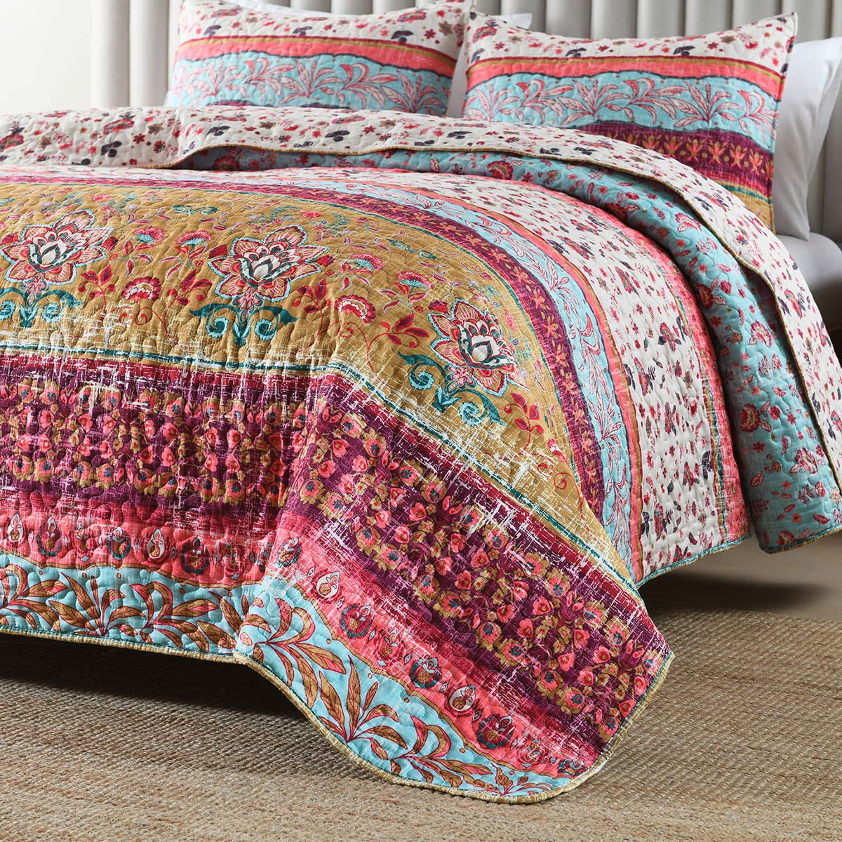 Boho Style Twin Size Quilt Set Reversible Bohemian Floral Strip Quilt Beddding Set, Soft and Lightweight Bedspread for All Season,XL Twin Bed Coverlet with 1 Matching Pillow Sham (2 Pieces)