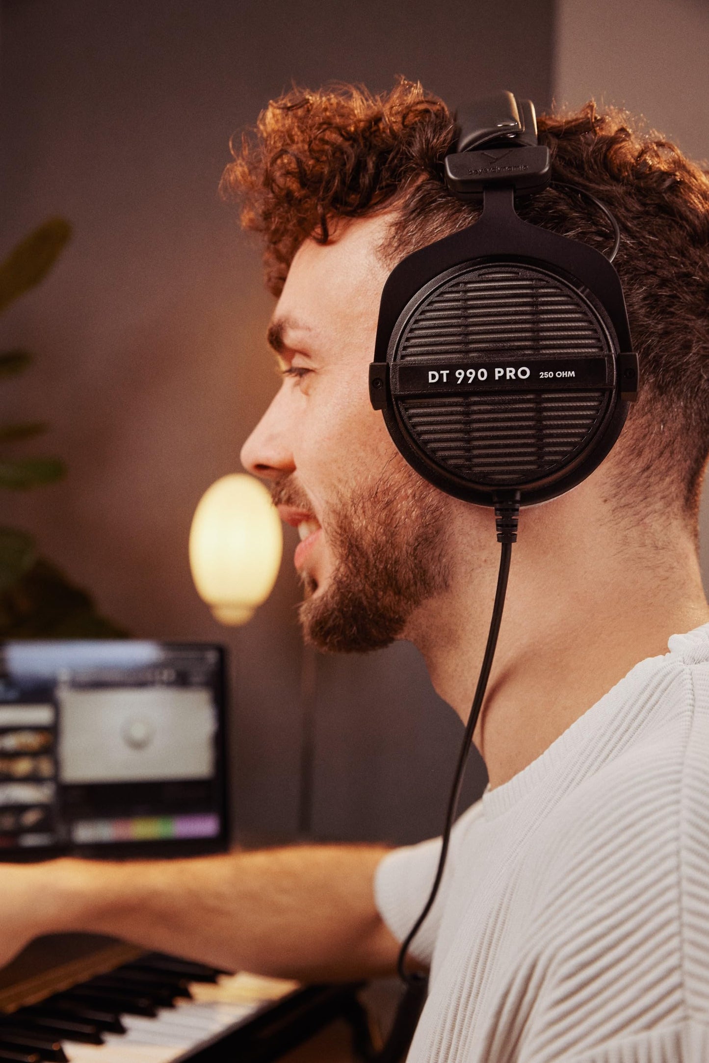 beyerdynamic DT 990 Pro 250 ohm Over-Ear Studio Headphones For Mixing, Mastering, and Editing