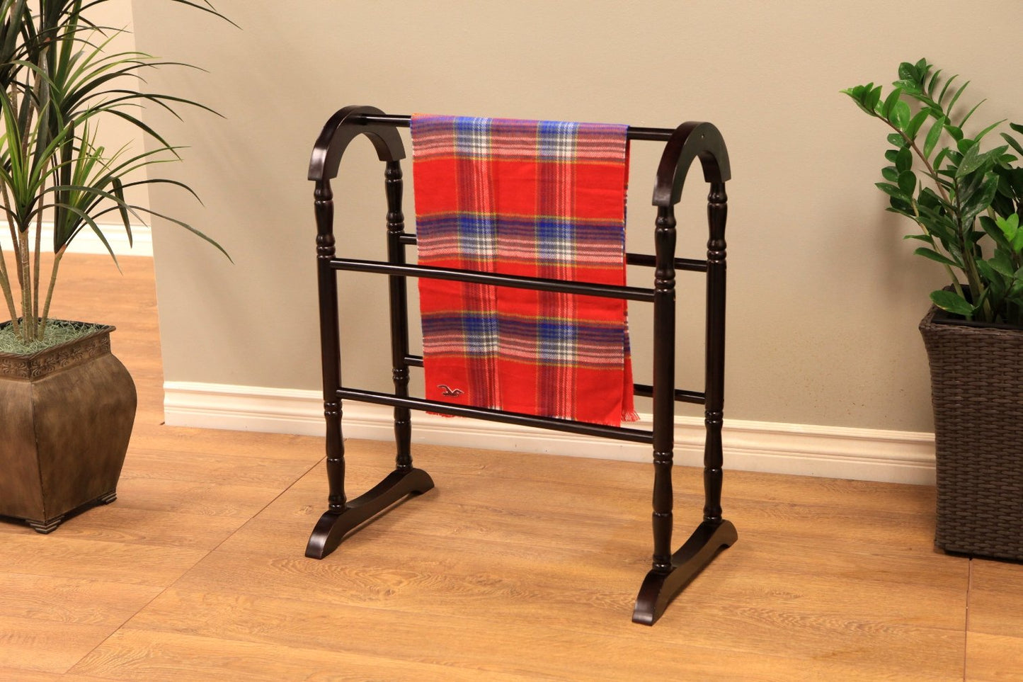 Frenchi Home Furnishing Quilt Rack, Dark Cherry