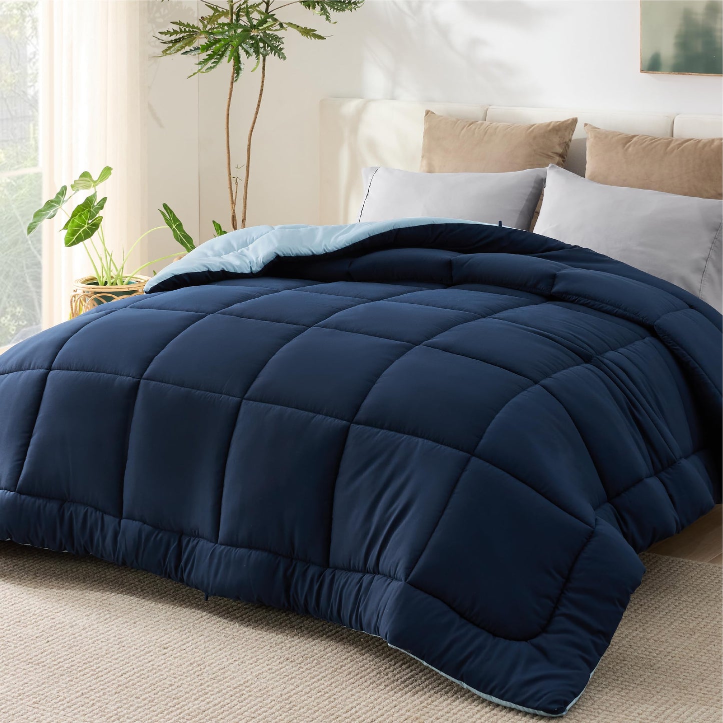 Bedsure Twin Reversible Comforter Duvet Insert - All Season Quilted Comforters Twin Size, Down Alternative Twin Size Bedding Comforter with Corner Tabs - Blue/Light Blue