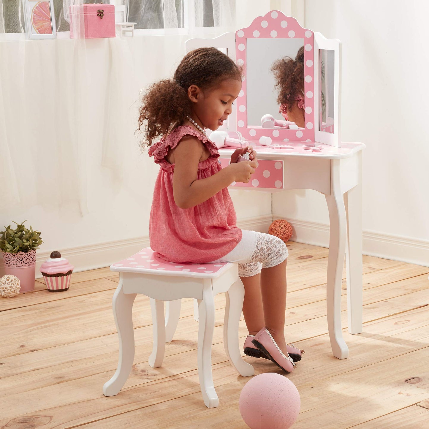 Teamson Kids Princess Gisele Polka Dot Print 2-Piece Kids Wooden Play Vanity Set with Vanity Table, Tri-Fold Mirror, Storage Drawer, and Matching Stool, White with White/Pink Polka Dot Accent