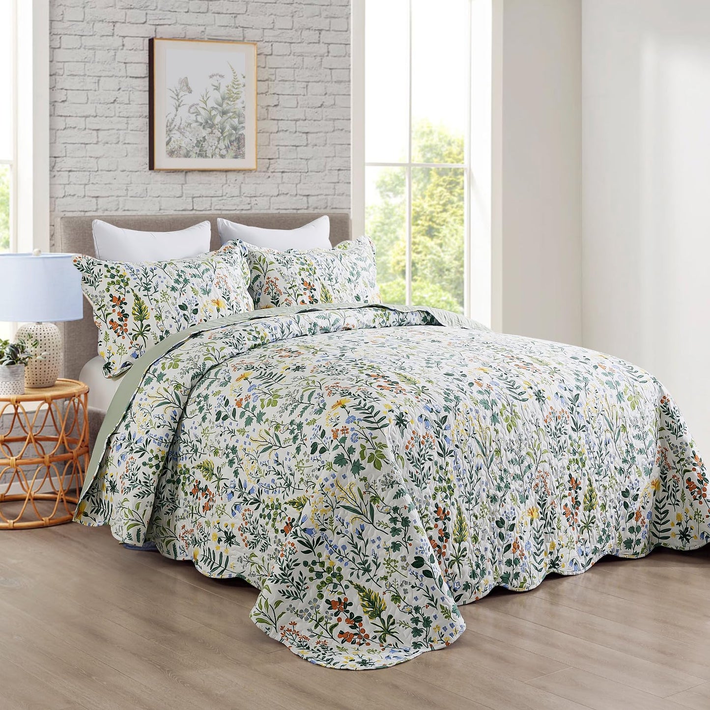 Travan 3-Piece Quilt Set Quilted Bedspread Lightweight Coverlet Set Garden Style Floral Printed Oversized Quilted Bedding Set with Shams for All Season, Exquisite, Queen Size