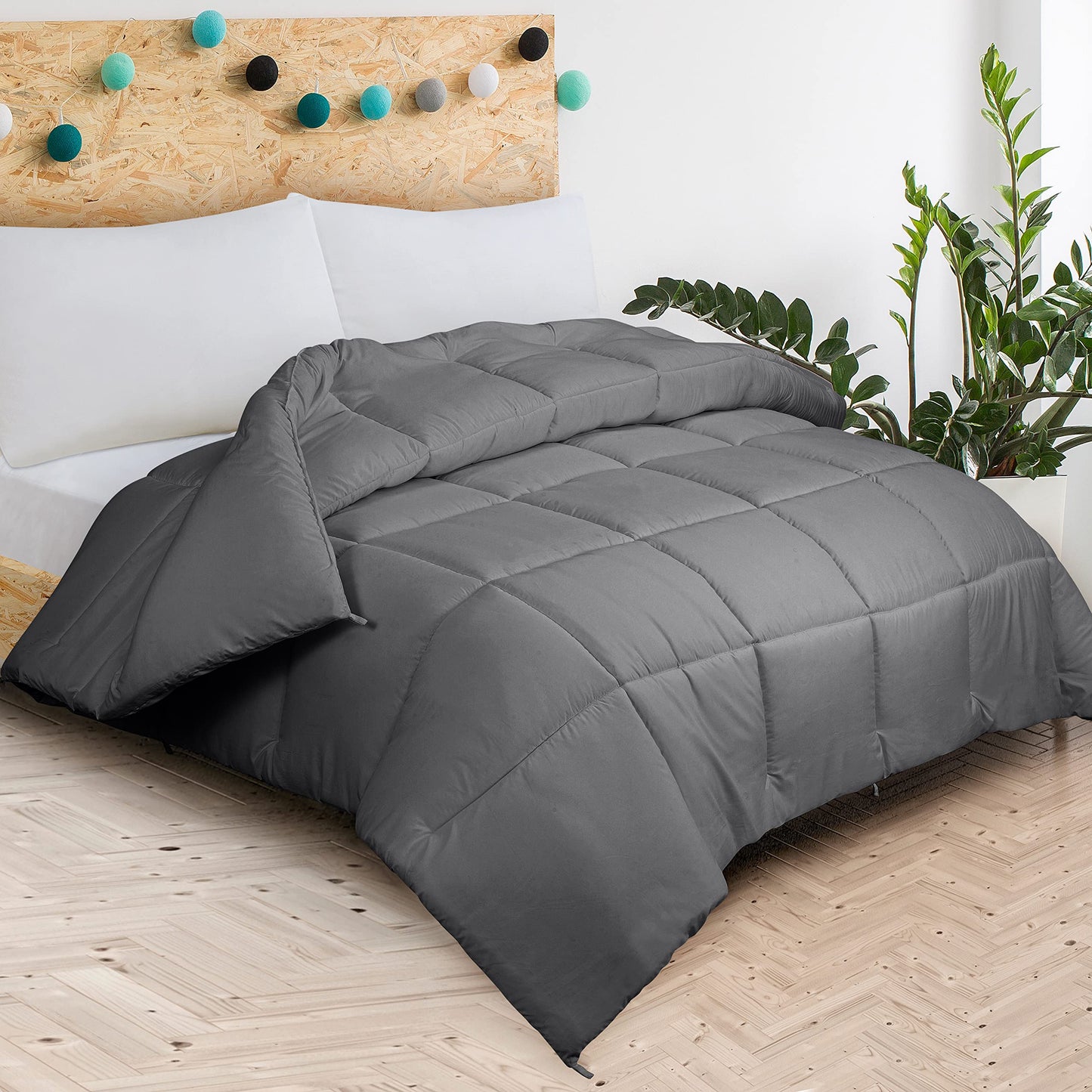 ROYALE Twin XL Comforter - All Season Down Alternative Bedding Comforter - Lightweight Quilted Comforter with Corner Tabs - Soft Luxury Hotel Comforter - Box Stitched Duvet Insert (Twin XL, Charcoal)