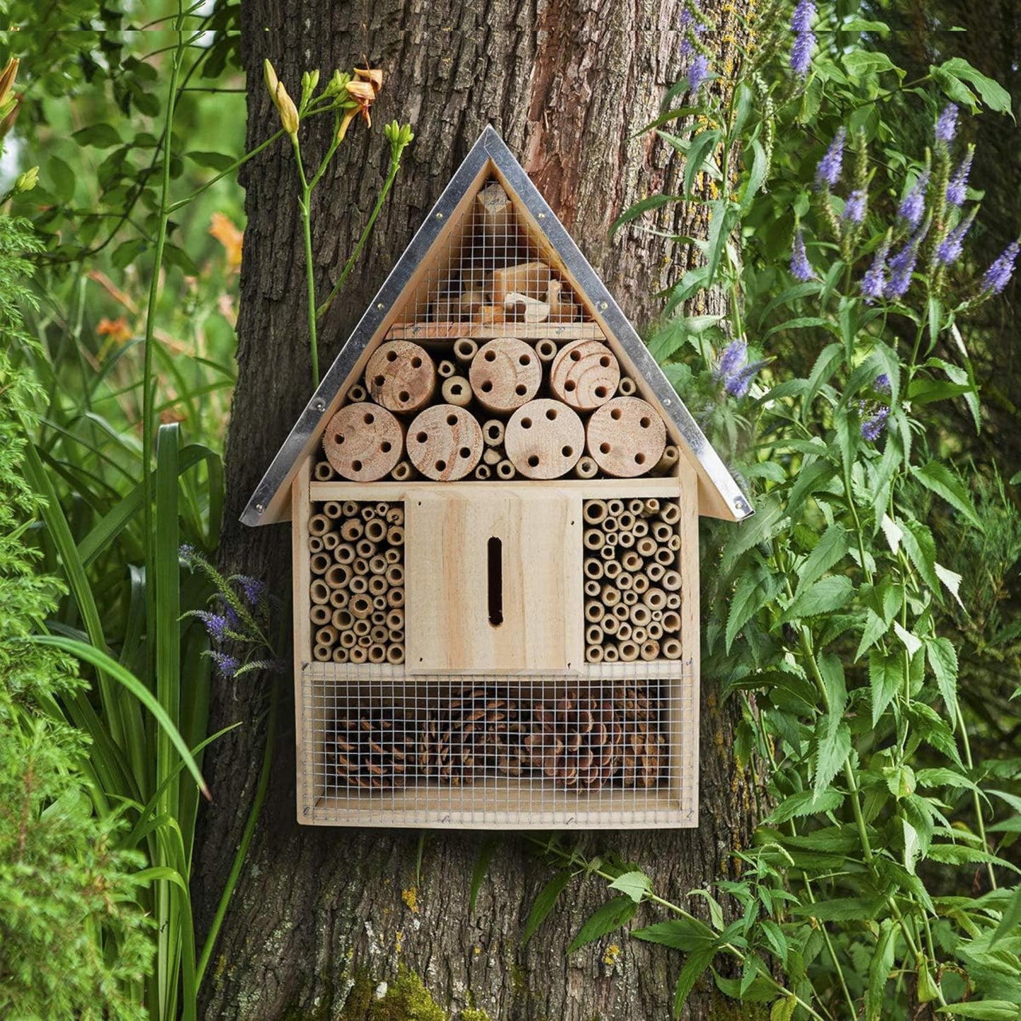 WILDLIFE FRIEND Premium Weatherproof Insect Hotel - Durable Bug House, Bee Home Box for Garden - Ideal Habitat for Bees, Ladybirds, Butterflies - Enhance Biodiversity & Eco-Balance