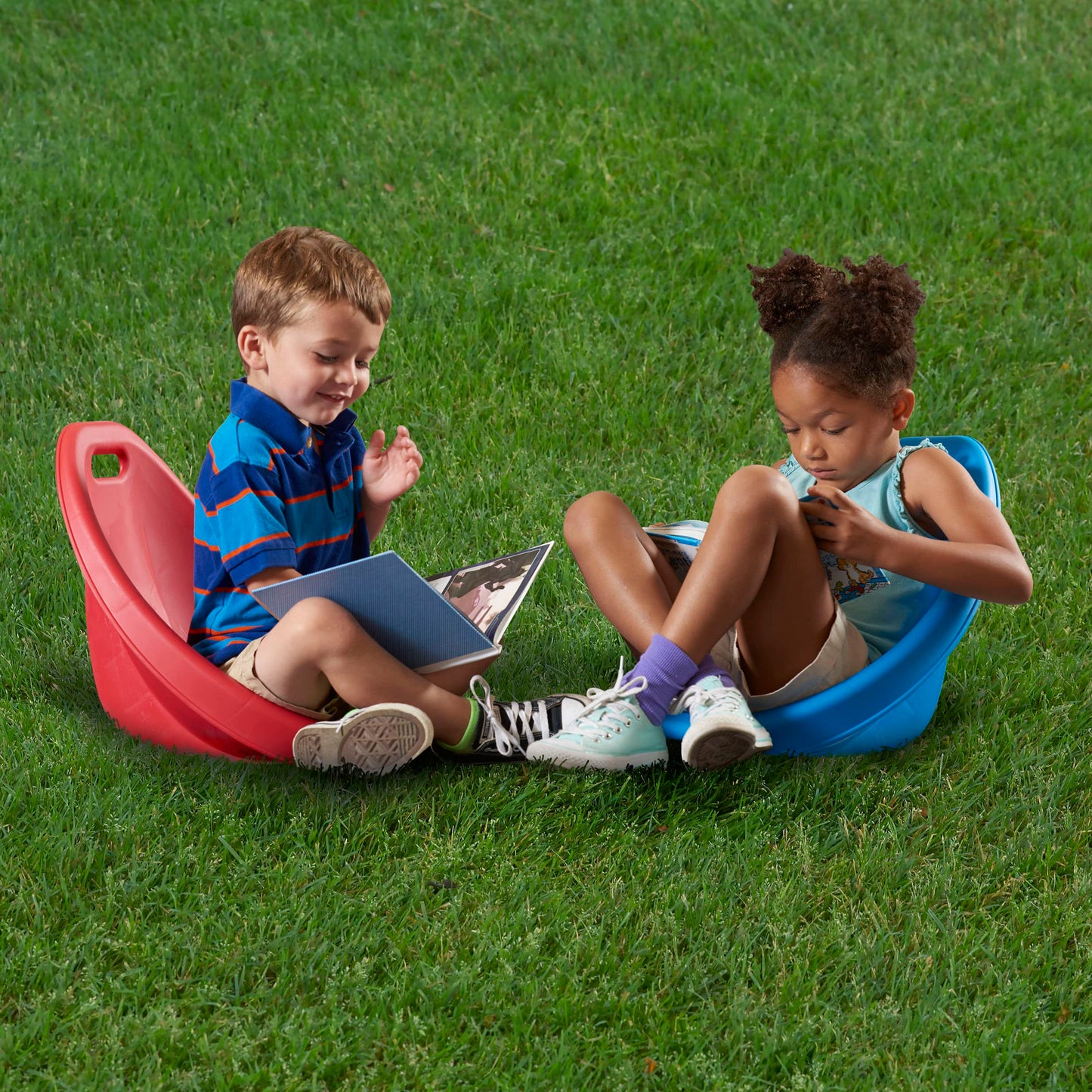 American Plastic Toys Kids Scoop Rocker Chairs for Toddlers & Kids Ages 3 and Up | 6-Pack Blue & Red | Made in USA from Safe Plastics | Great for Indoor and Outdoor Activities