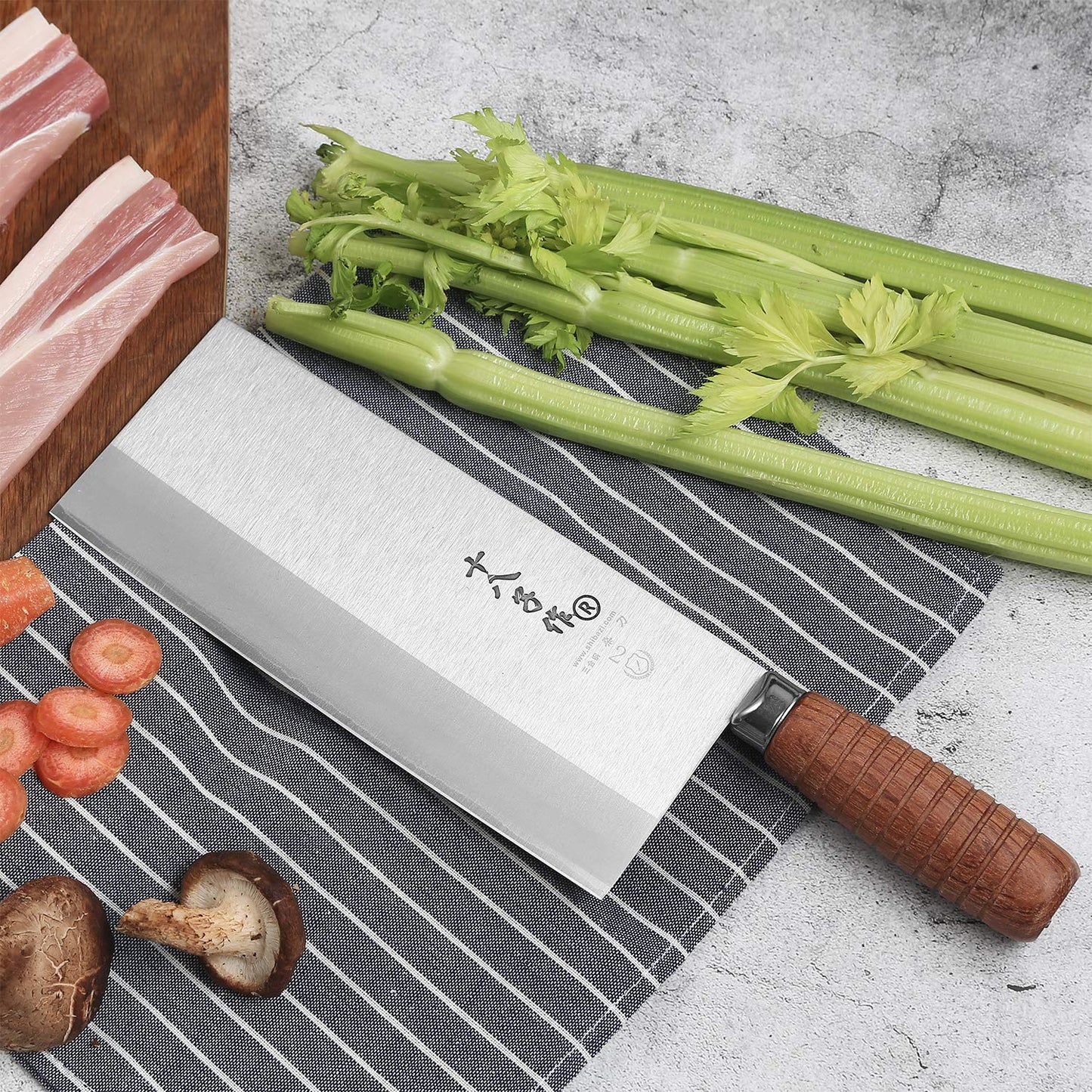 SHI BA ZI ZUO Cleaver Knife Meat Cleaver 8-inch Professional Chef Knife Stainless Steel Vegetable Knife Safe Non-stick Finish Blade with Anti-slip Wooden Handle