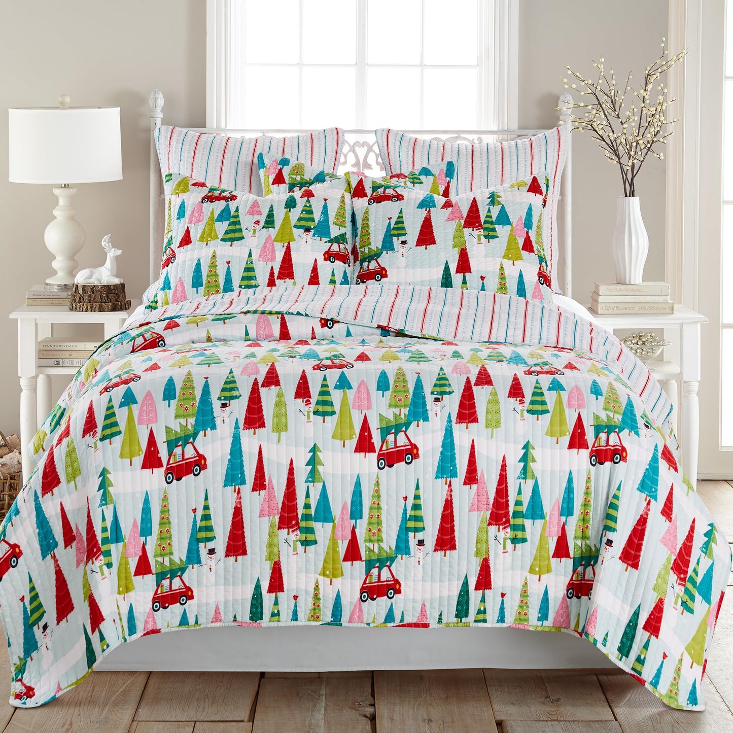 Levtex Home Merry & Bright Collecion - Holly Jolly Quilt - Full/Queen - Christmas Tree - Red Green Teal Pink - Quilt (86x86in.) - Reversible - Microfiber