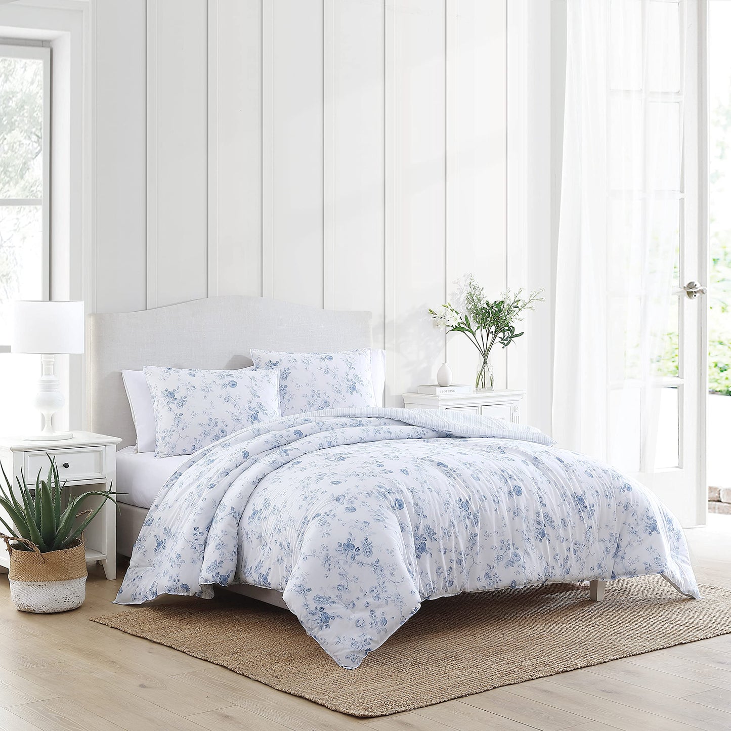 Laura Ashley- Twin XL Comforter Set, Reversible Cotton Bedding with Matching Sham(s), Farmhouse Home Decor, Dorm Room Essentials (Belinda Blue, Twin XL)